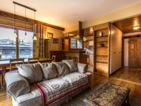 Duplex 3 Pièces avec Cheminée, Terrasse et Proche Pistes et Commerces à Val-d'Isère - FR-1-694-217